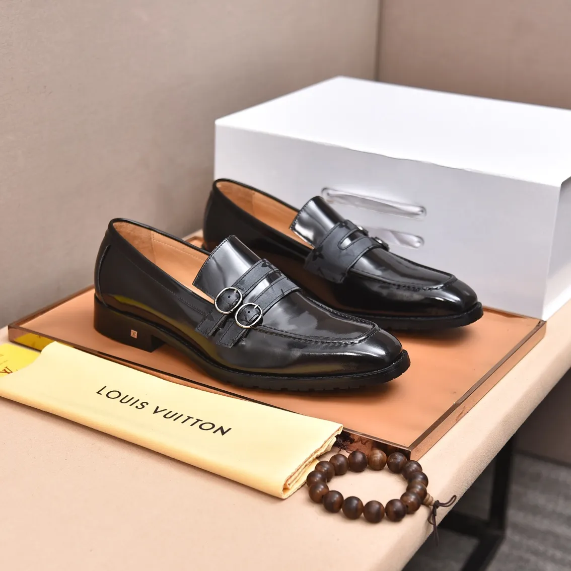 Men's shoes💰480📛📛【LOUIS VUITTON】(Quan Niu Li) Louis Vuitton 2023 official website synchronized new products👟Milan fashion catwalk style🇰🇾🇰🇾LV family logo, celebrity style, a must-have for fashionistas⚠️First layer calfskin➕cowhide lining➕Official website original version special outsole👞Number 38-44